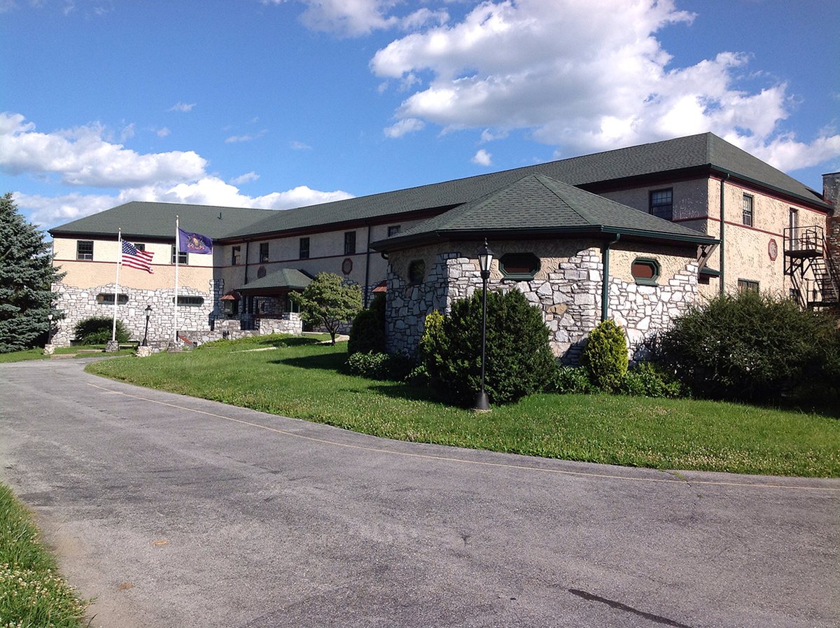 The building at 1801 Oberlin Road, Middletown PA, home of Studio 1801
